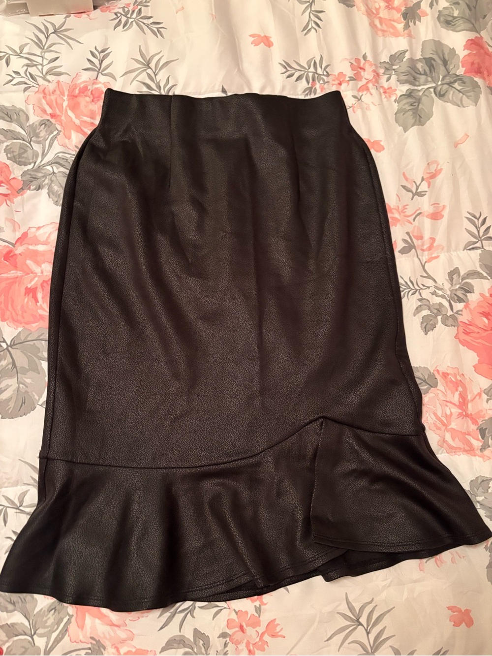 Black Ruffled Hem Midi Skirt - Women